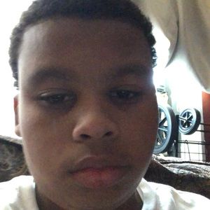 Meet your Posher, Elijah